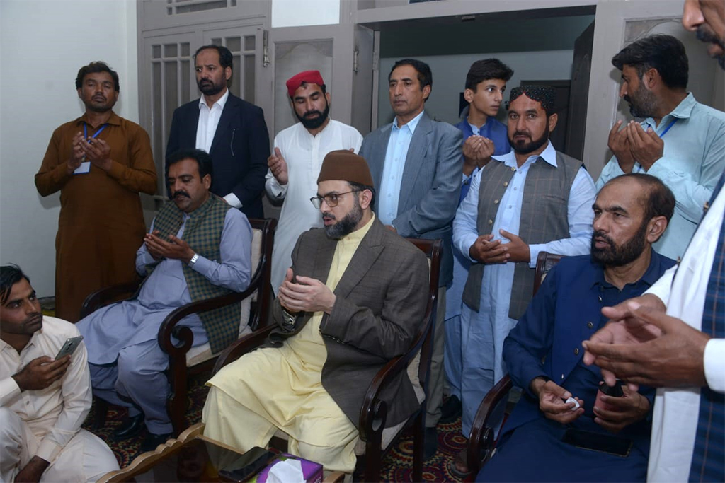 Dr Hassan Qadri Met with member of MQi Mianwali