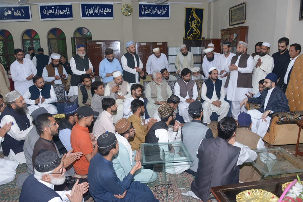 Dr Hassan Qadri Participate workers Convention in Peshawar