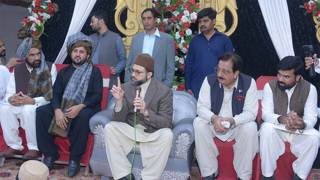 Dr Hassan Qadri Participate workers Convention in Pharpur Di Khan