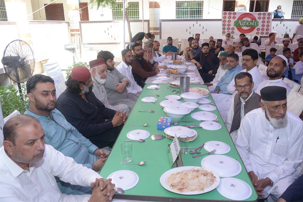 Dr Hassan Qadri Visits Aghosh Orphan Home Karachi