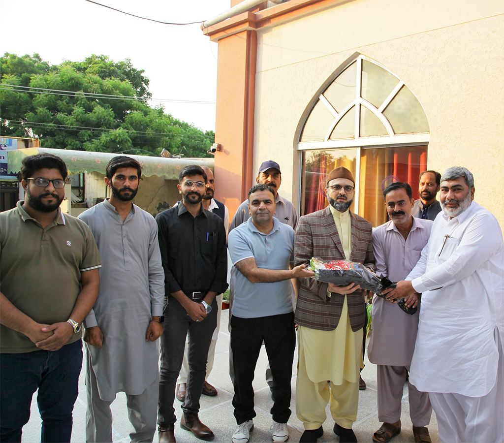 Dr Hassan Qadri Visits Jamia Alminhaj Township