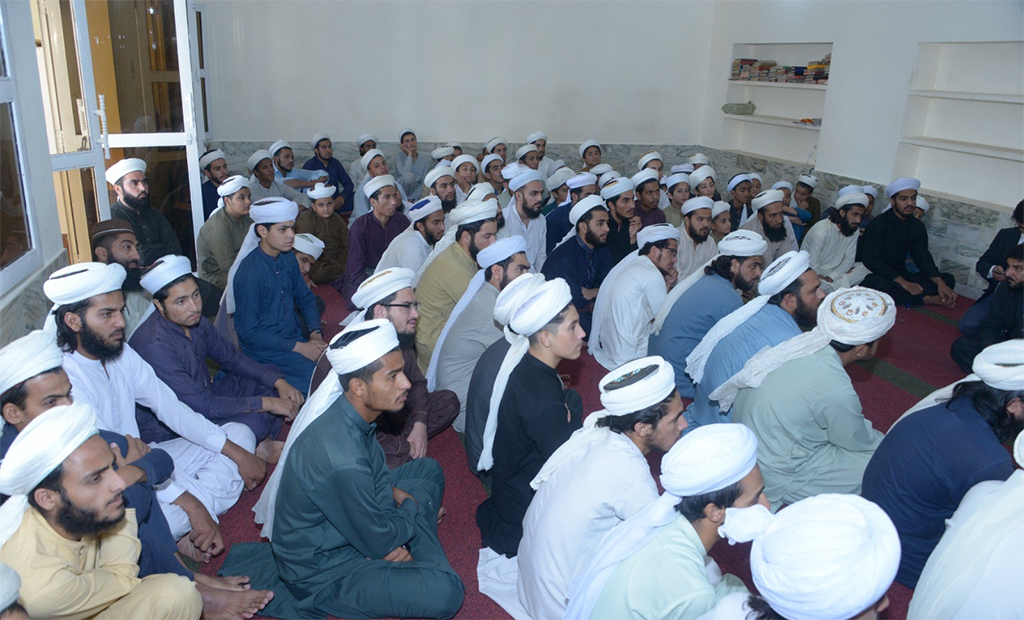 Dr Hassan Qadri Visits Jamia Kareemia Dag Ismail Khyal