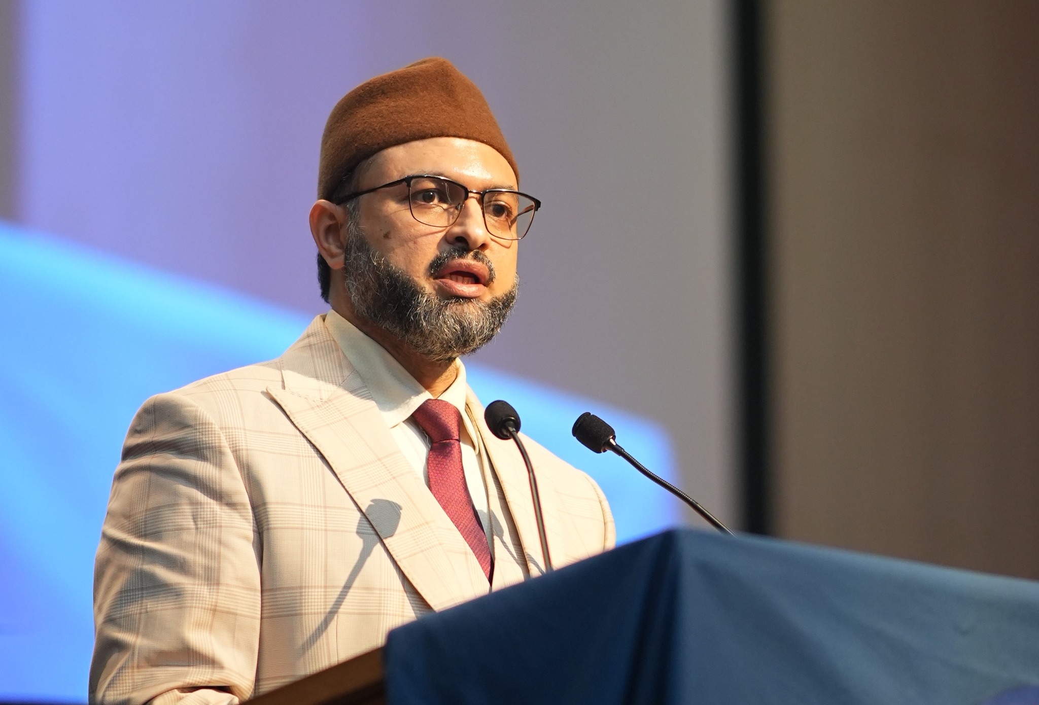 Dr Hassan Qadri Delivers Insightful Lecture on the Constitution of Medina