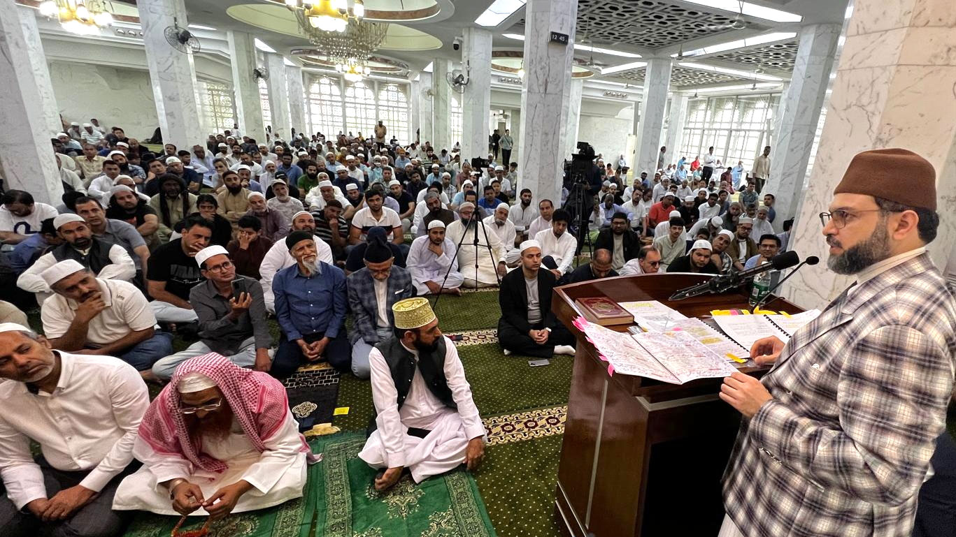 Dr-Hassan-Qadri-adressing-Khutaba-Jummah-in hong kong