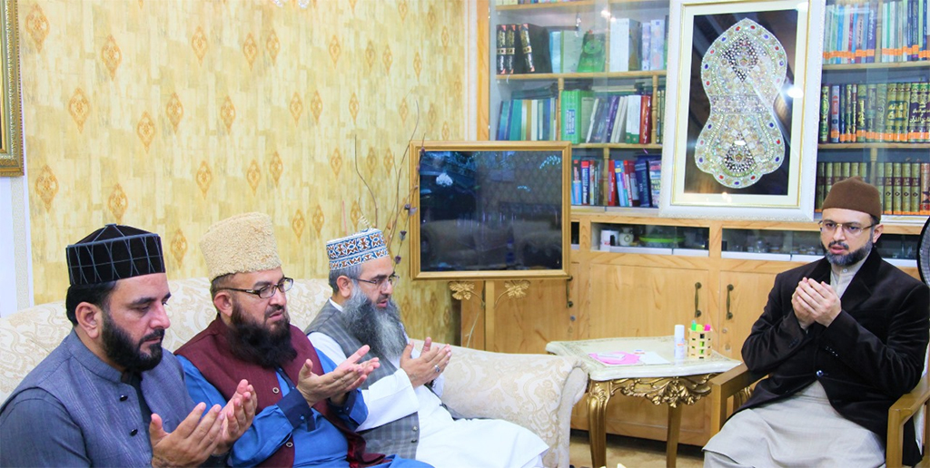 Dr-Hassan Qadri meeting with Peer Habeeb ullah Shah