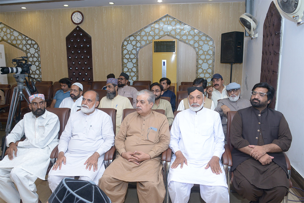 Dr Hassan Qadri meeting with Scholor of Minhaj and Senior Members of MQi Lahore