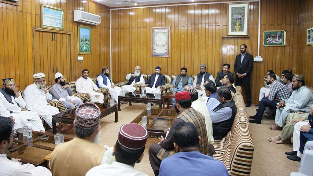 Dr Hassan Qadri meeting with TMQ Okara Members