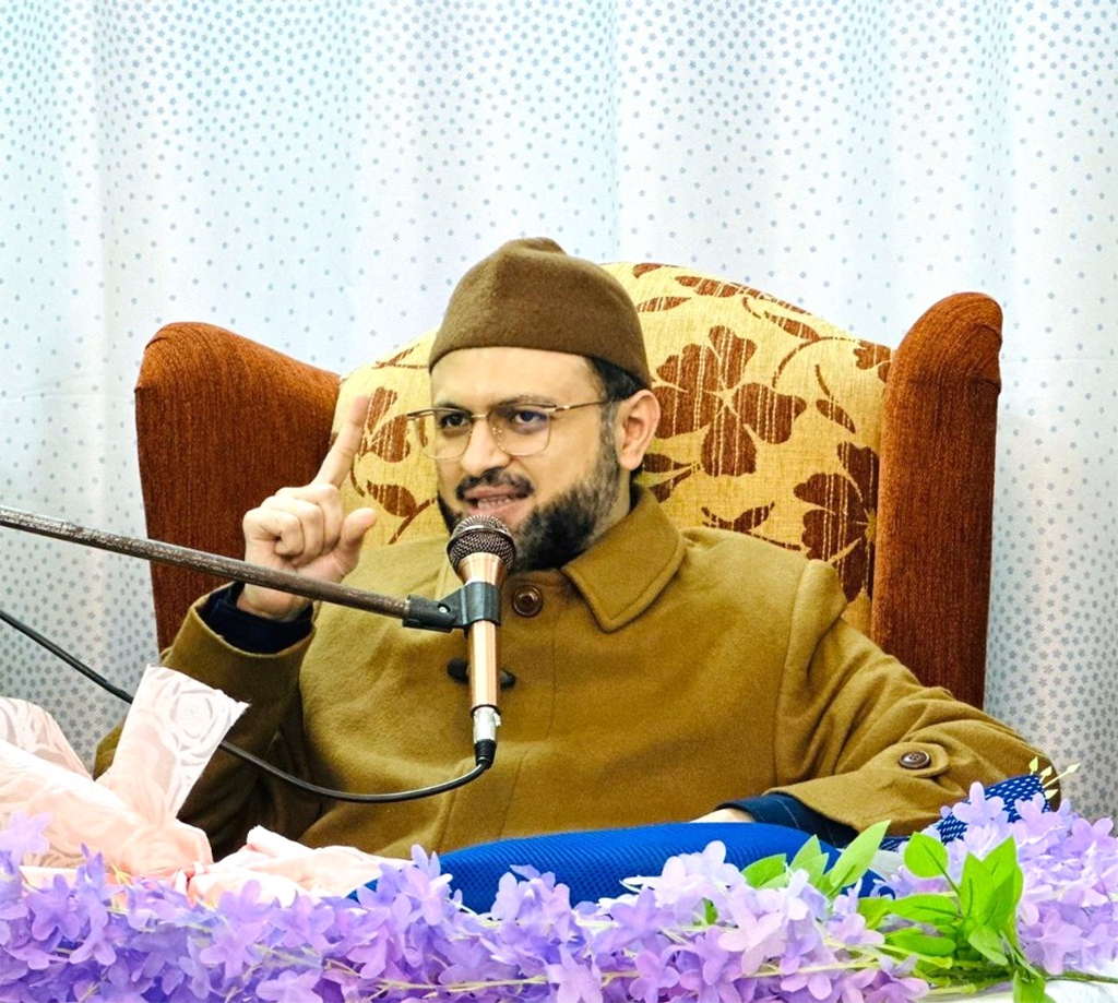 Dr-Hassan-Qadri visits sub center Theva Greece