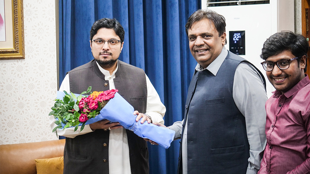 Dr Hussain Qadri Meeting with Hazrat Wasif Ali Wasif Son Kashif Mehmood-