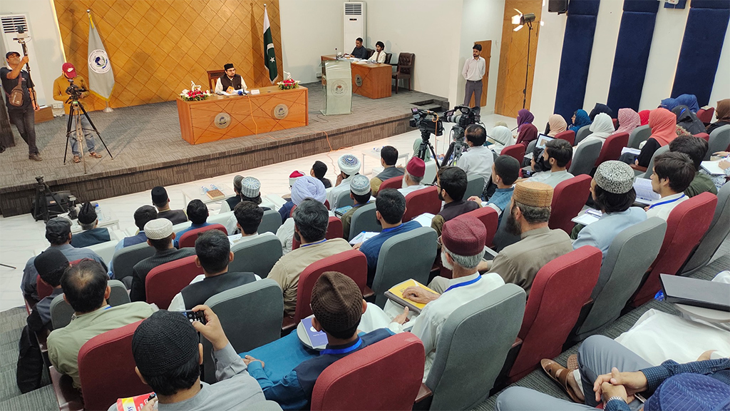 Dr Hussain Qadri Participate Certificate Course in Mihaj University