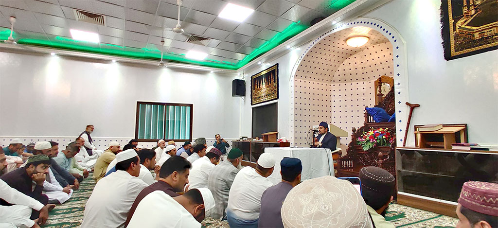 Dr Hussain Qadri adressing Khutaba Jummah at hong kong 2024