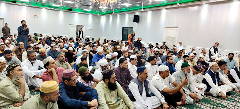 Dr Hussain Qadri adressing Khutaba Jummah at hong kong 2024