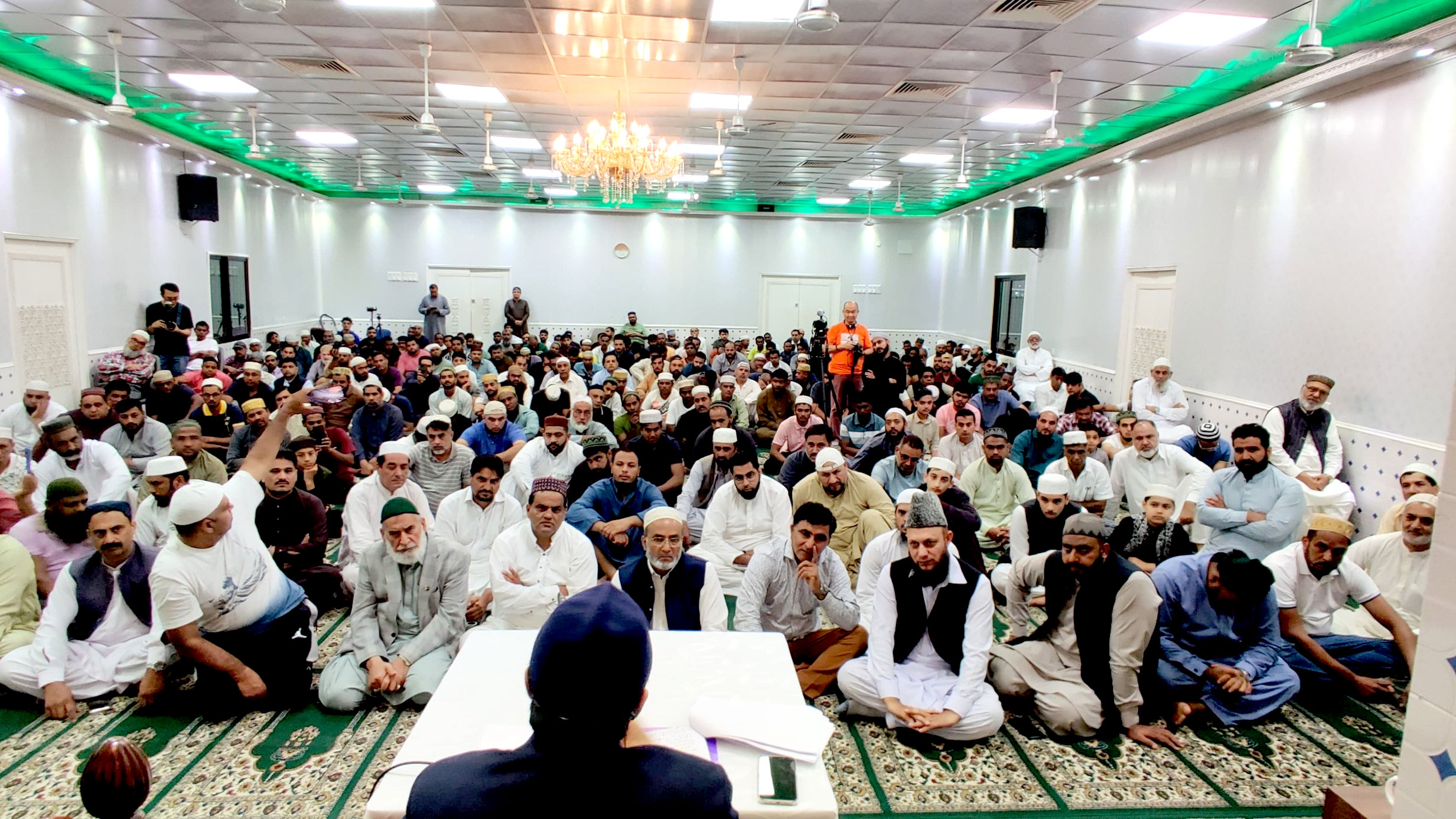 Dr Hussain Qadri adressing Khutaba Jummah at hong kong 2024