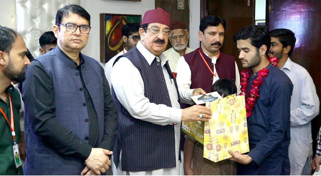 Eid gift from Dr Tahir ul Qadri to family members of Model Town Martyrs