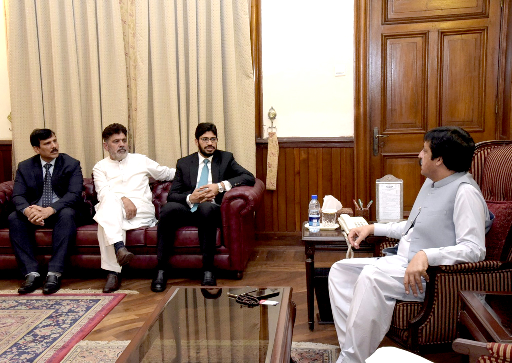 Leaders of MQi Met with-Governor Punjab Sardar Saleem Haider Khan