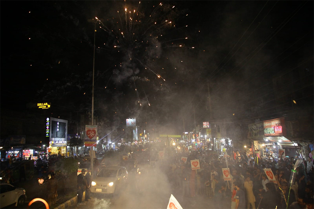 minhaj ul quran torch-bearing procession