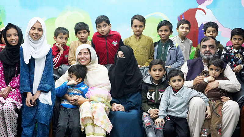 Pakistan first female mountaineer Zeba Batool Visits Aghosh Orphan Care-Home