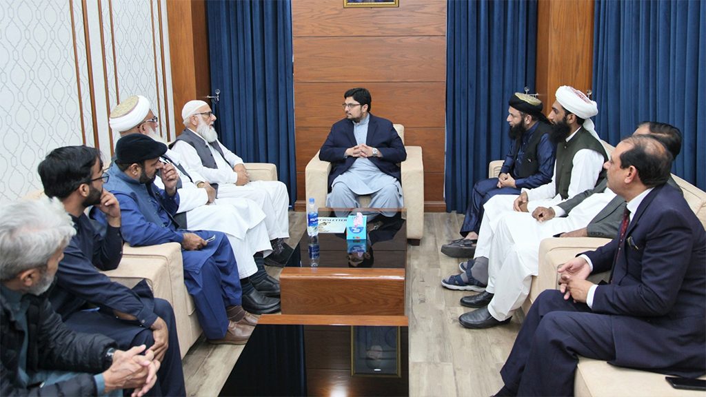 Prof Syed Badeudeen meeting with Dr Hussain Qadri