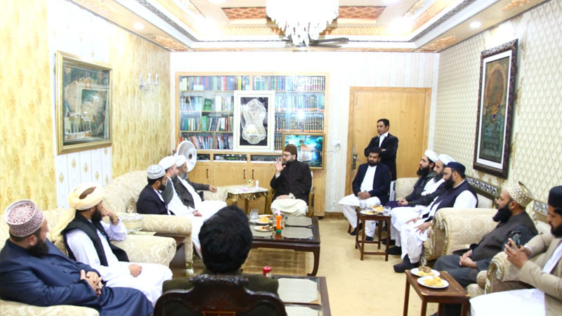 Sahibzada Pir Saeed Hussain Qadri meets with Dr Hassan Qadri