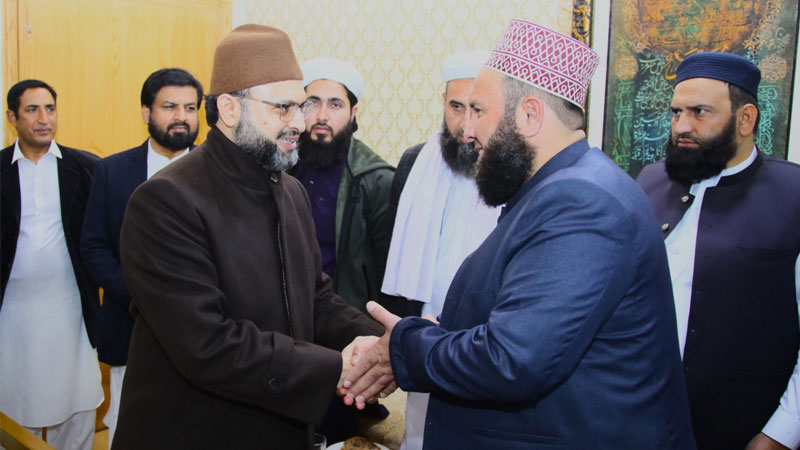 Sahibzada Pir Saeed Hussain Qadri meets with Dr Hassan Qadri