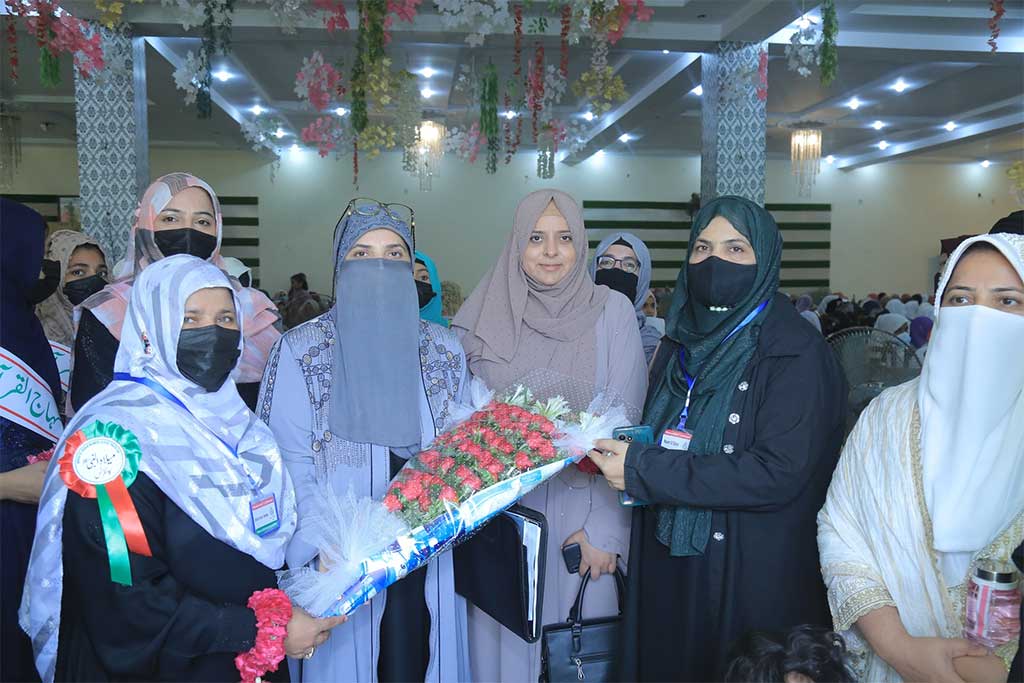 Under Minhaj Women League Harees Alaikum Conference in Pakpattan