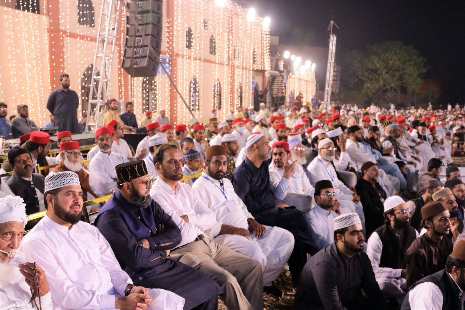 Dr Tahir ul Qadri delivers the final address on Why Believe in God and Why Follow Religion at Itikaf City 2024