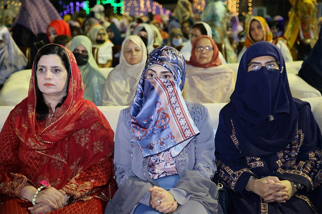 Ziyafat e Milad at Markaz Minhaj ul Quran Lahore under Minhaj Women Leauge