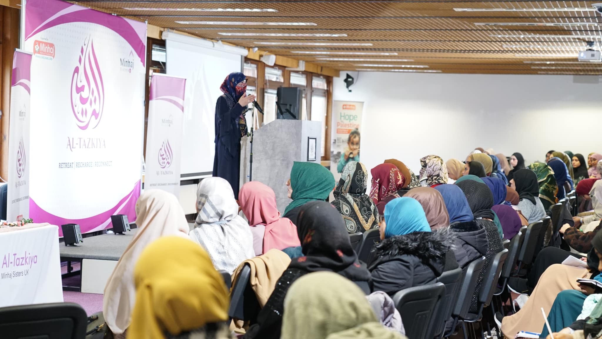 Dr Ghazala Qadri addressing Al-Tazkiya 2024 2nd Day