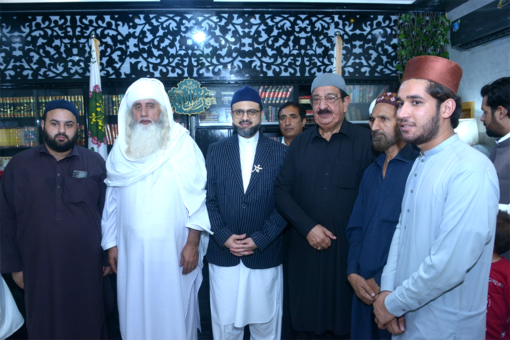 dr Haasan qadri Visit Darul uloom Rehmania in Peshawar