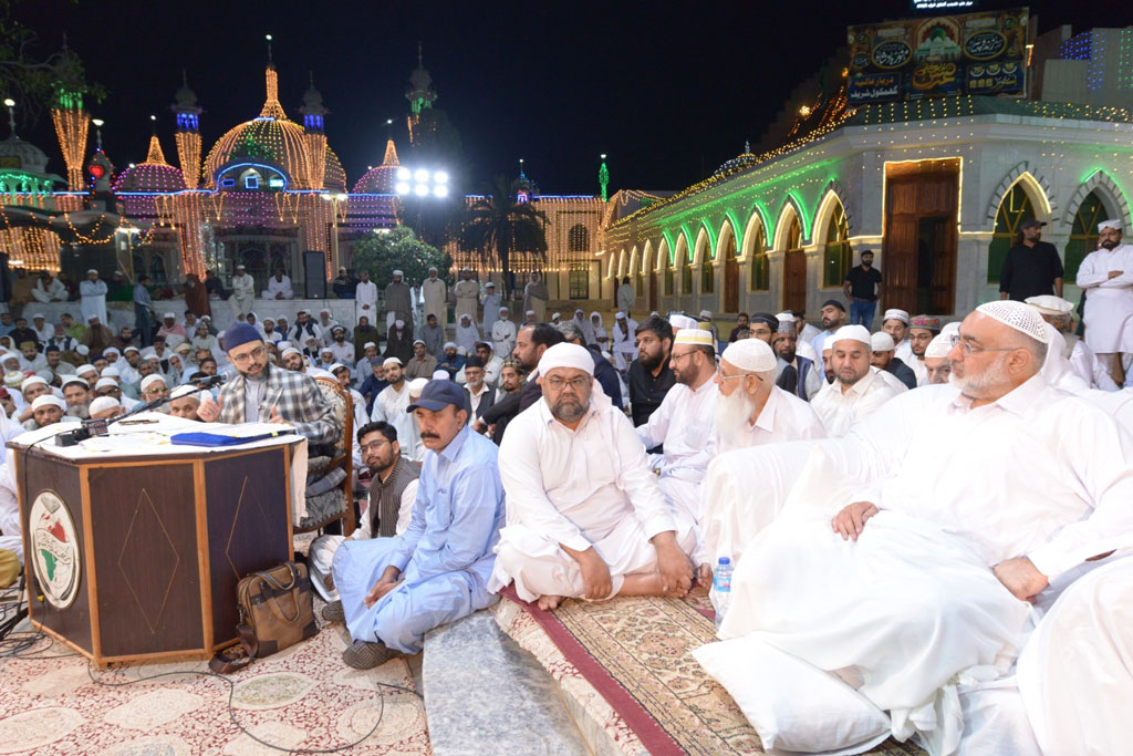 dr hassan qadri addresses at urs of hazrat zinda pir