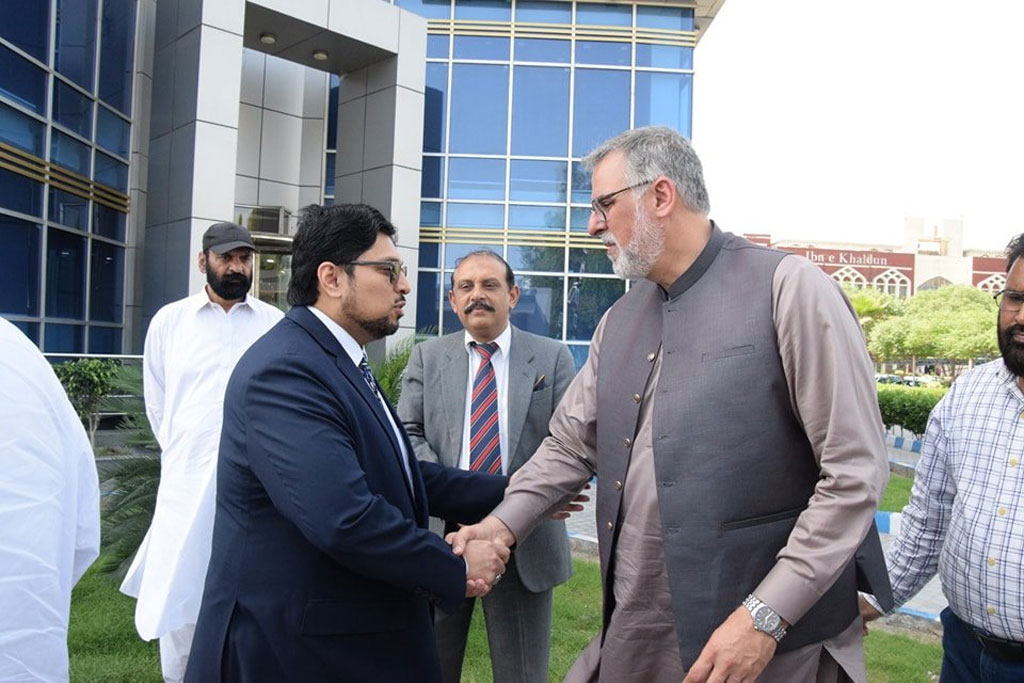 dr hussain met director oxford