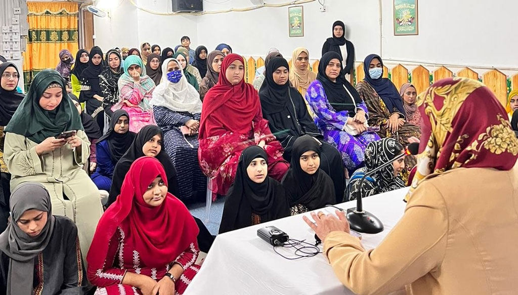 minhaj sisters chapter hong kong