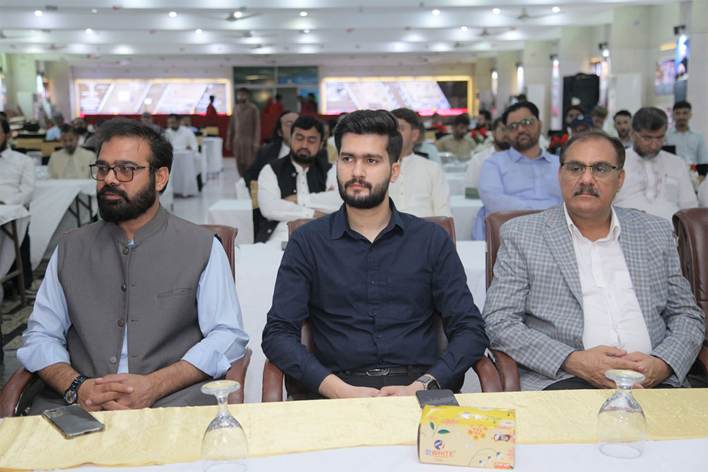 Books-launch-Ceremony-by-minhajians-Fourm-2025