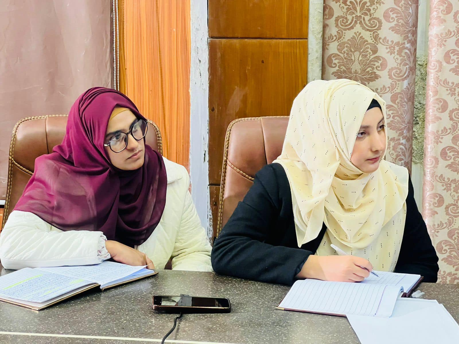 Dr Ghazala Qadri Chairs Irfan-ul-Hidayah Meeting to Enhance Dawra-e-Quran Project