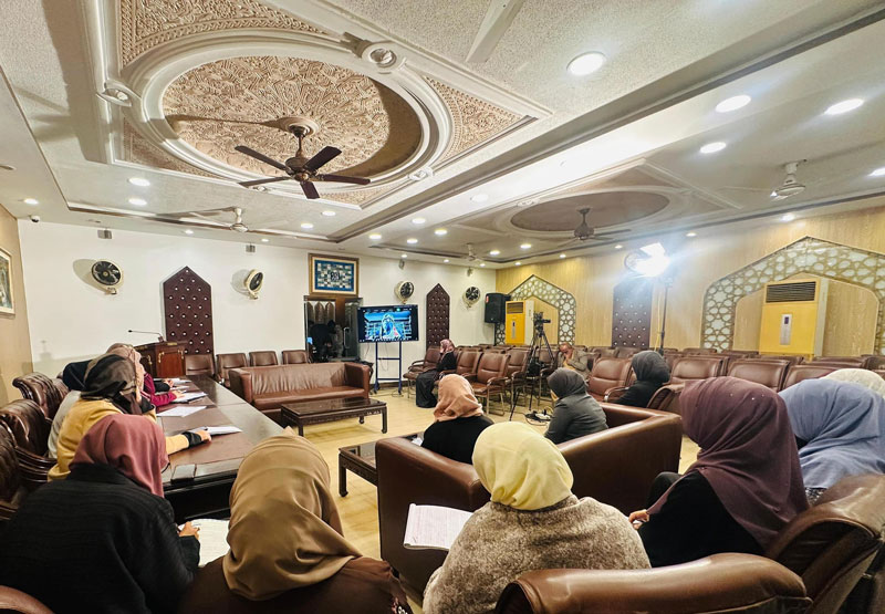 Dr. Ghazala Qadri lecture on the Importance of Collectivity and Revival in Islam