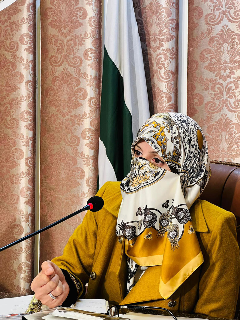 Dr Ghazala Qadri meeting with Executive Team of Minhaj Women League