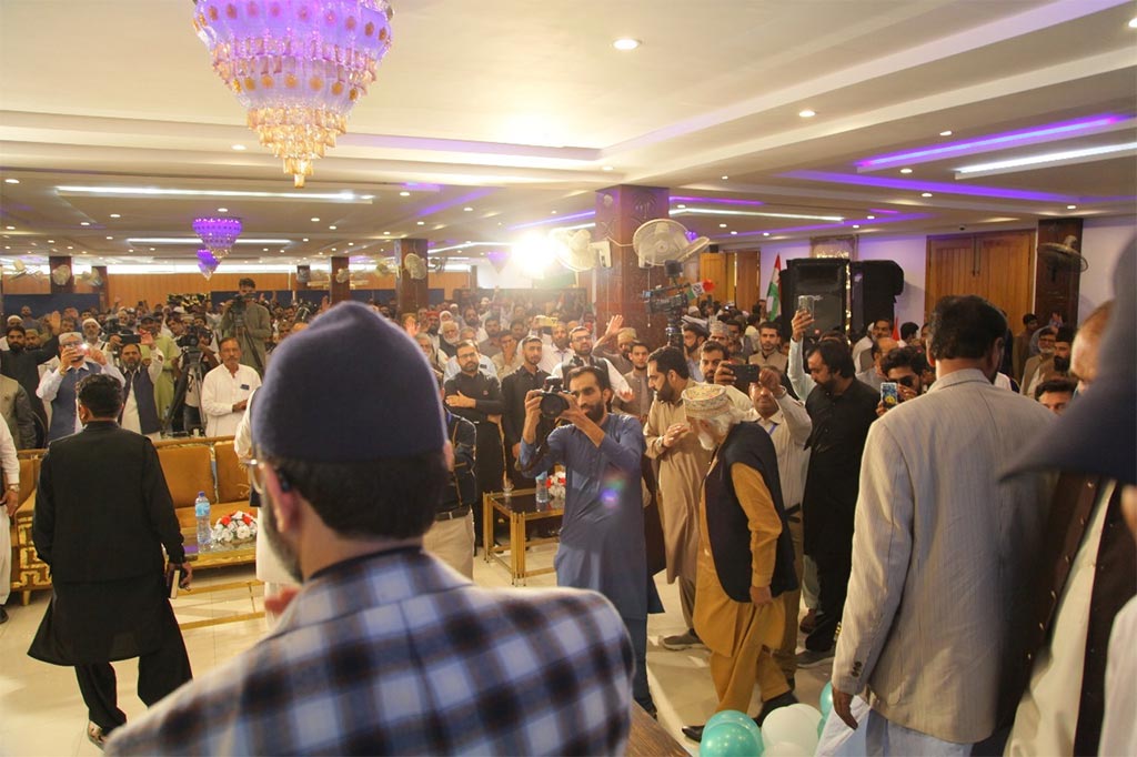 Dr Hassan Mohi-ud-Din Qadri Arrival-at Workers Convention Wah Cantt 2025