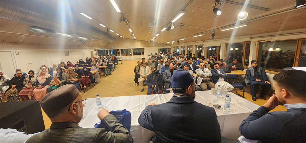 Dr. Hassan Mohiuddin Qadri Addresses MQI Sweden Worker's Convention in Märsta