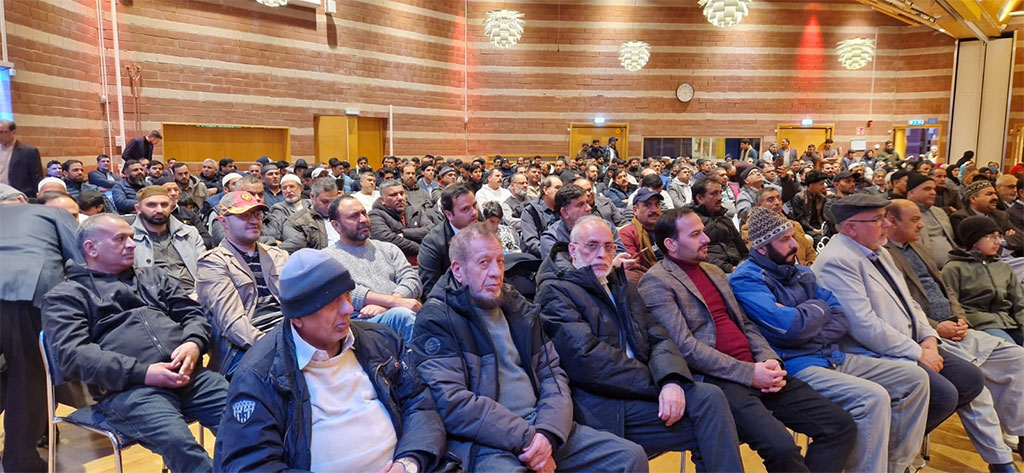 Dr-Hassan-Qadri-Addresses Miraj un Nabi Conference in Stockholm