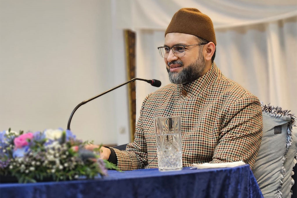 Dr Hassan Qadri Addresses Workers Convention of MQI Norway