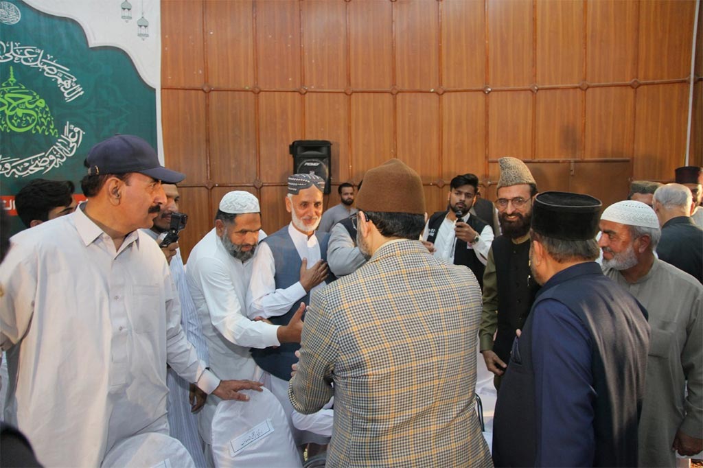 Dr Hassan Qadri Attends Milad Mustafa Conference Abbottabad 2025