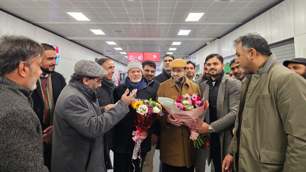 Dr. Hassan Qadri Grand Welcome at Bergamo Airport