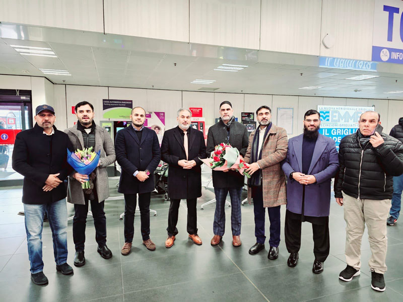 Dr. Hassan Qadri Grand Welcome at Bergamo Airport