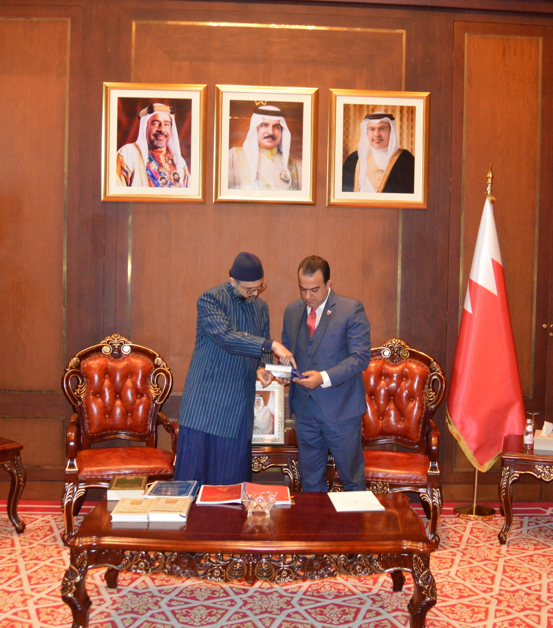 Dr Hassan Mohiuddin Qadri Honored in Bahrain - Minhaj-ul-Quran Forges Peace Alliance with King Hamad Global Center