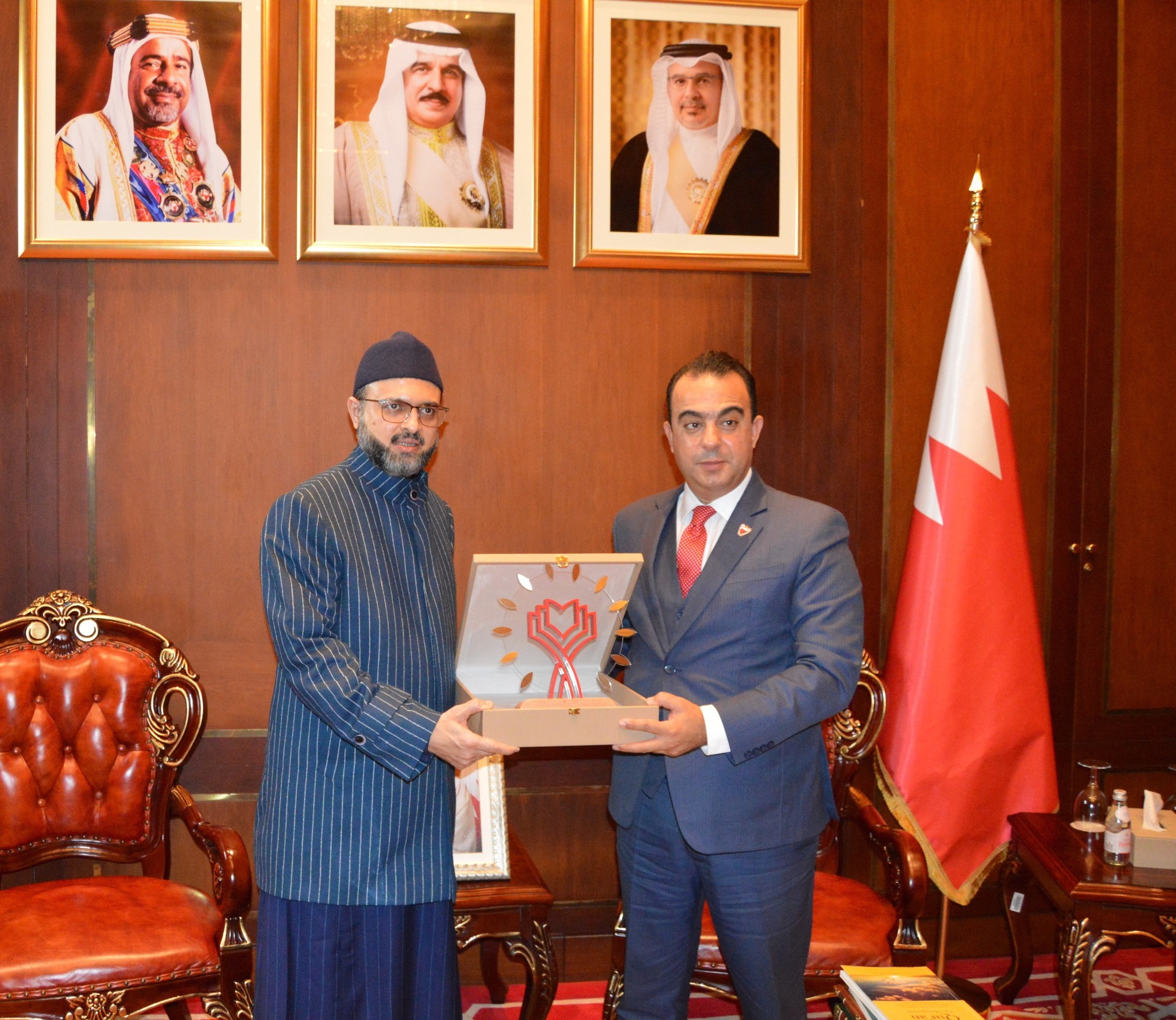 Dr Hassan Mohiuddin Qadri Honored in Bahrain - Minhaj-ul-Quran Forges Peace Alliance with King Hamad Global Center