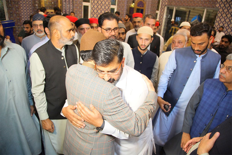 Dr Hassan Qadri Leading Funeral Prayer of Mohammad Shafiq