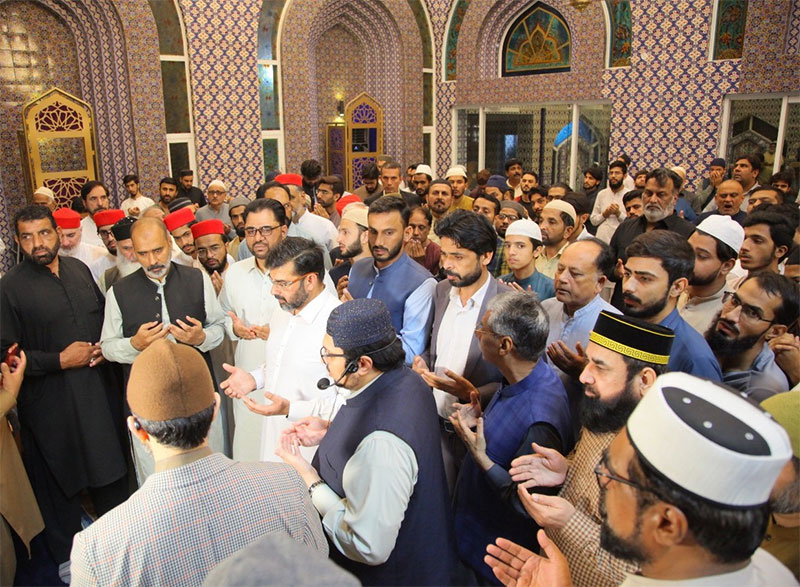Dr Hassan Qadri Leading Funeral Prayer of Mohammad Shafiq