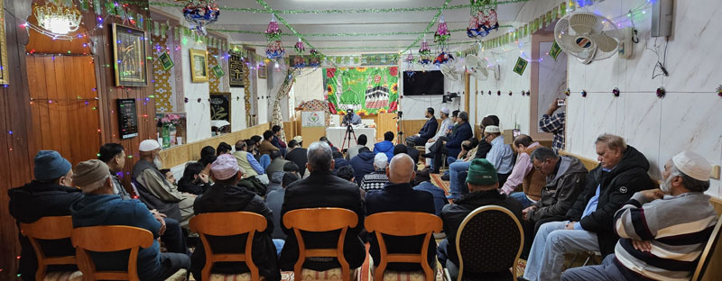 Dr. Hassan Mohiuddin Qadri Leads Spiritual Training Session in Vienna