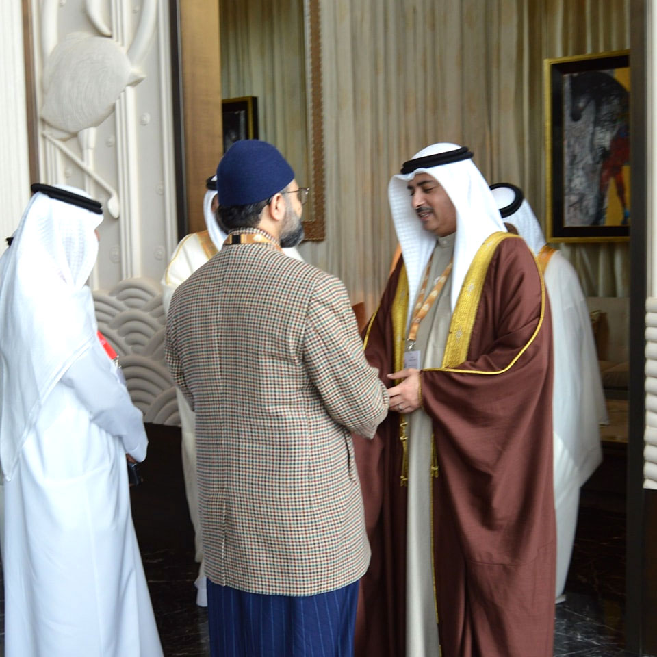 Dr. Hassan Mohiuddin Qadri Meets Bahrain’s Minister of Justice at Intra-Faith Dialogue Conference 2025