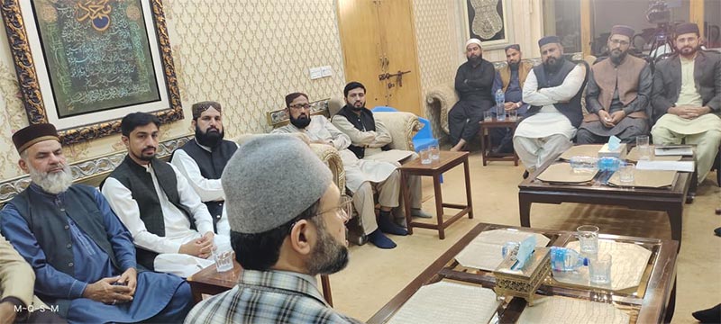Dr Hassan Qadri Meets Faculty of College of Shariah and Islamic Sciences